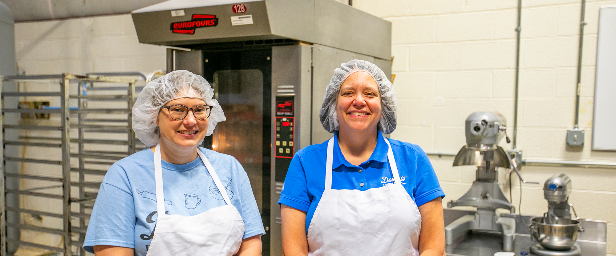 2Z2A7624 Three Dewey's employees manufacturing cookies